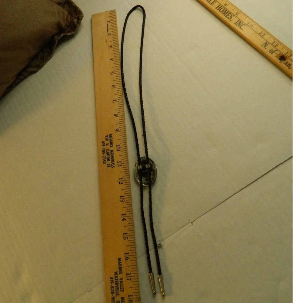 Vintage Bolo Tie Mens Brown Green Cowboy Horseback Enamel 1987 Western